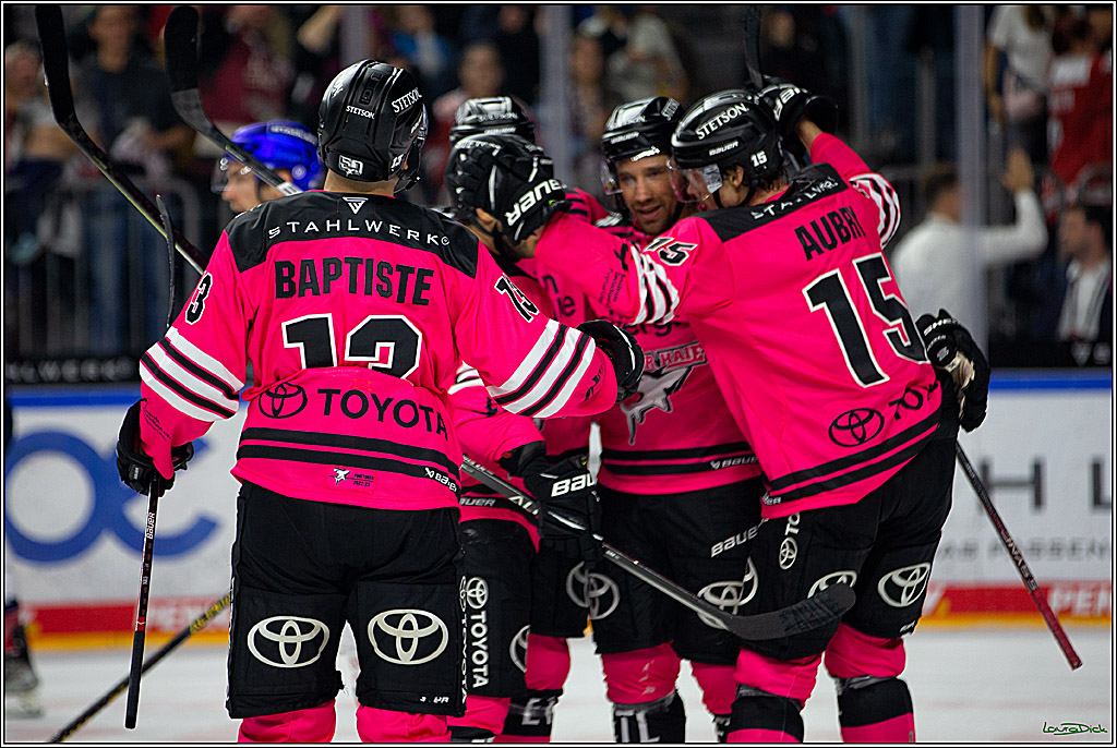 PENNY DEL; Koelner Haie- Eisbaeren Berlin; Koeln, 16.10.2022